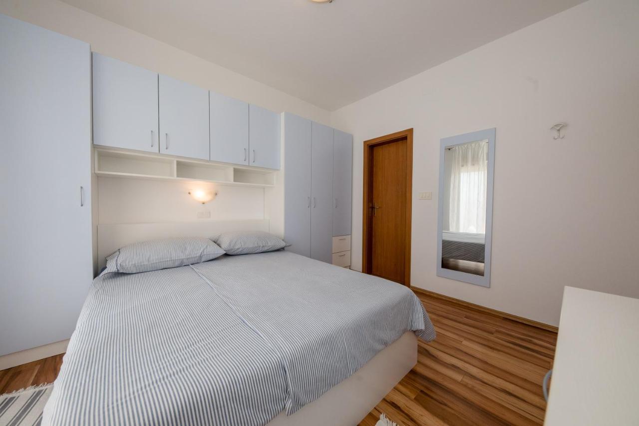 Apartmani Marica Beg Palit Bagian luar foto