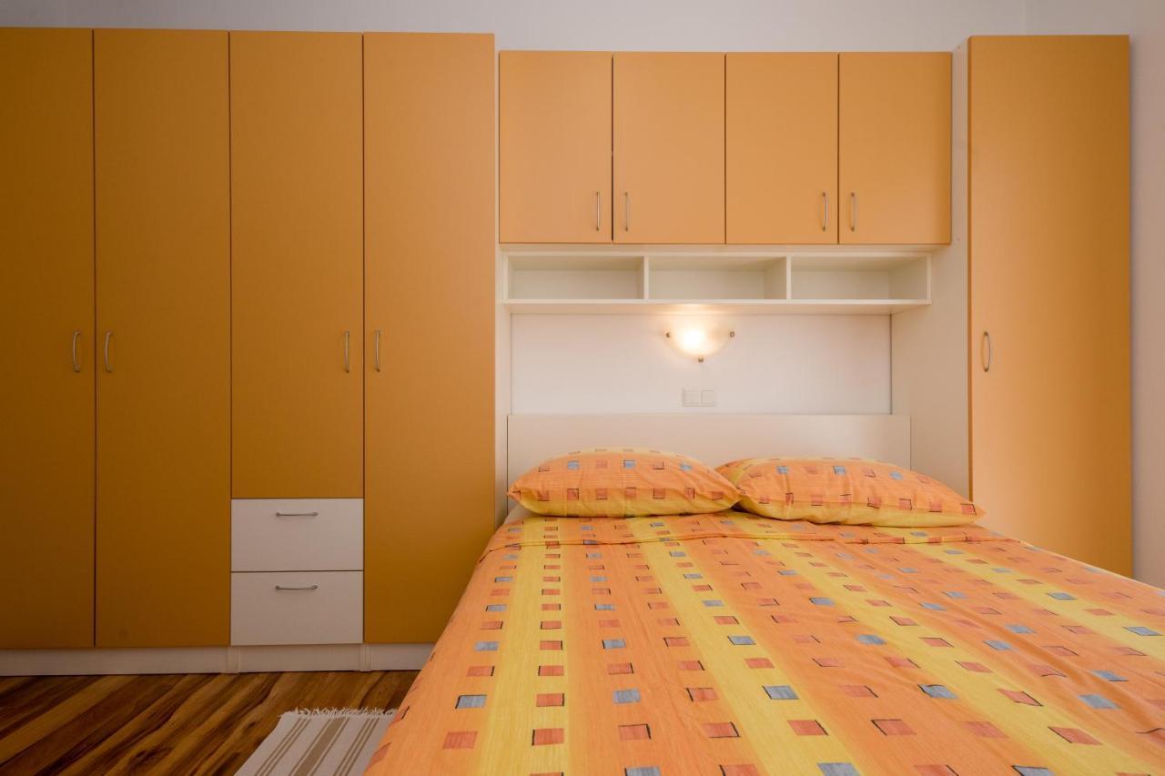 Apartmani Marica Beg Palit Bagian luar foto