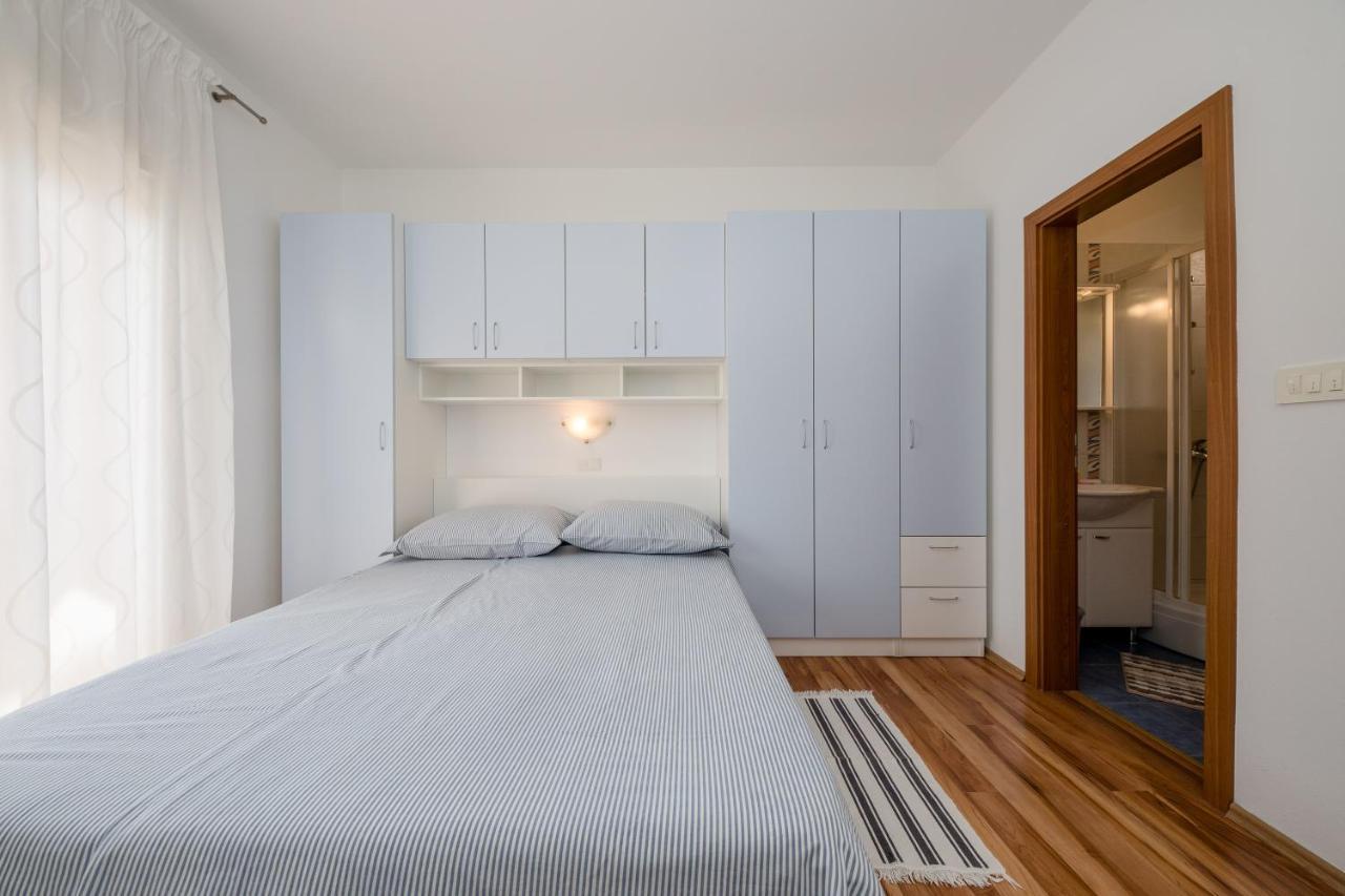 Apartmani Marica Beg Palit Bagian luar foto